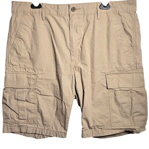 Levis Mens Tan Khaki Ripstop Cargo Shorts Size 36  Cotton Utility.  737